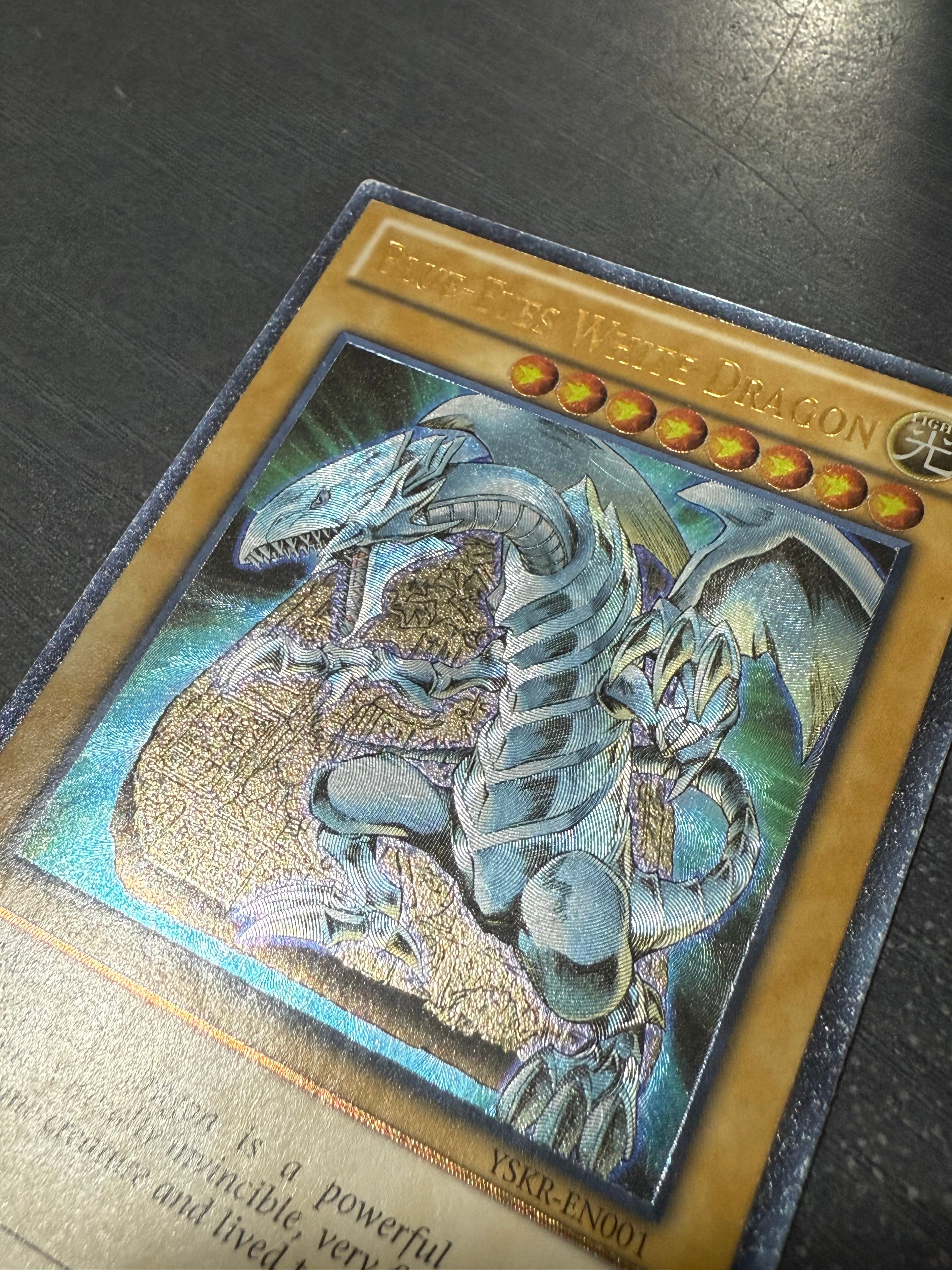 Blue-Eyes White Dragon