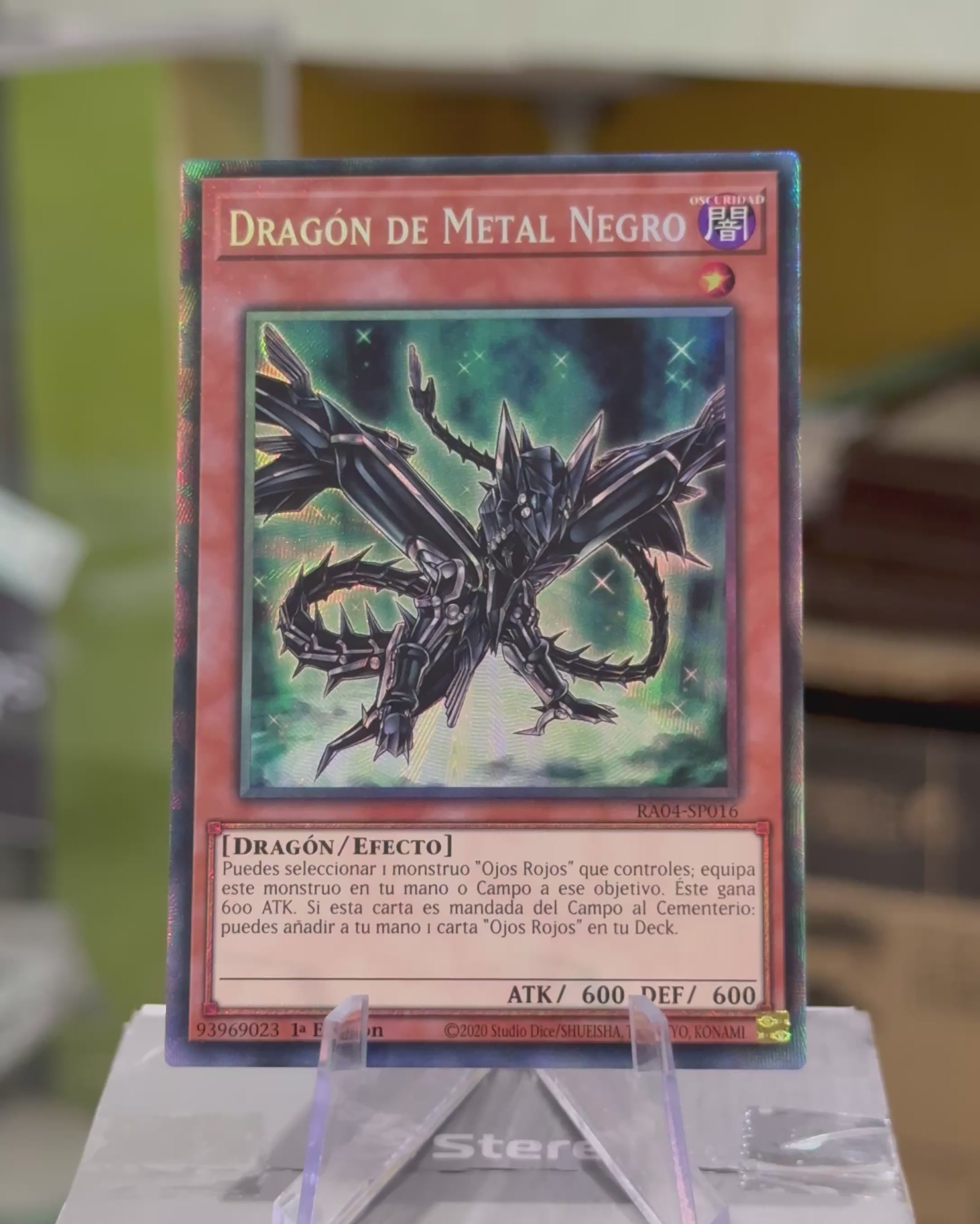 Dragón de Metal Negro